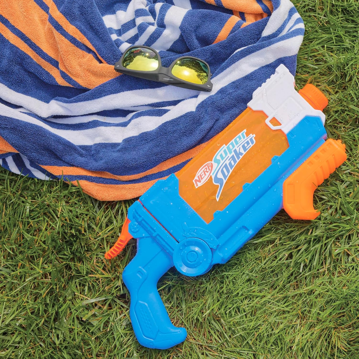 Nerf Super Soaker Flip & Fill Pistola de agua 887 ml