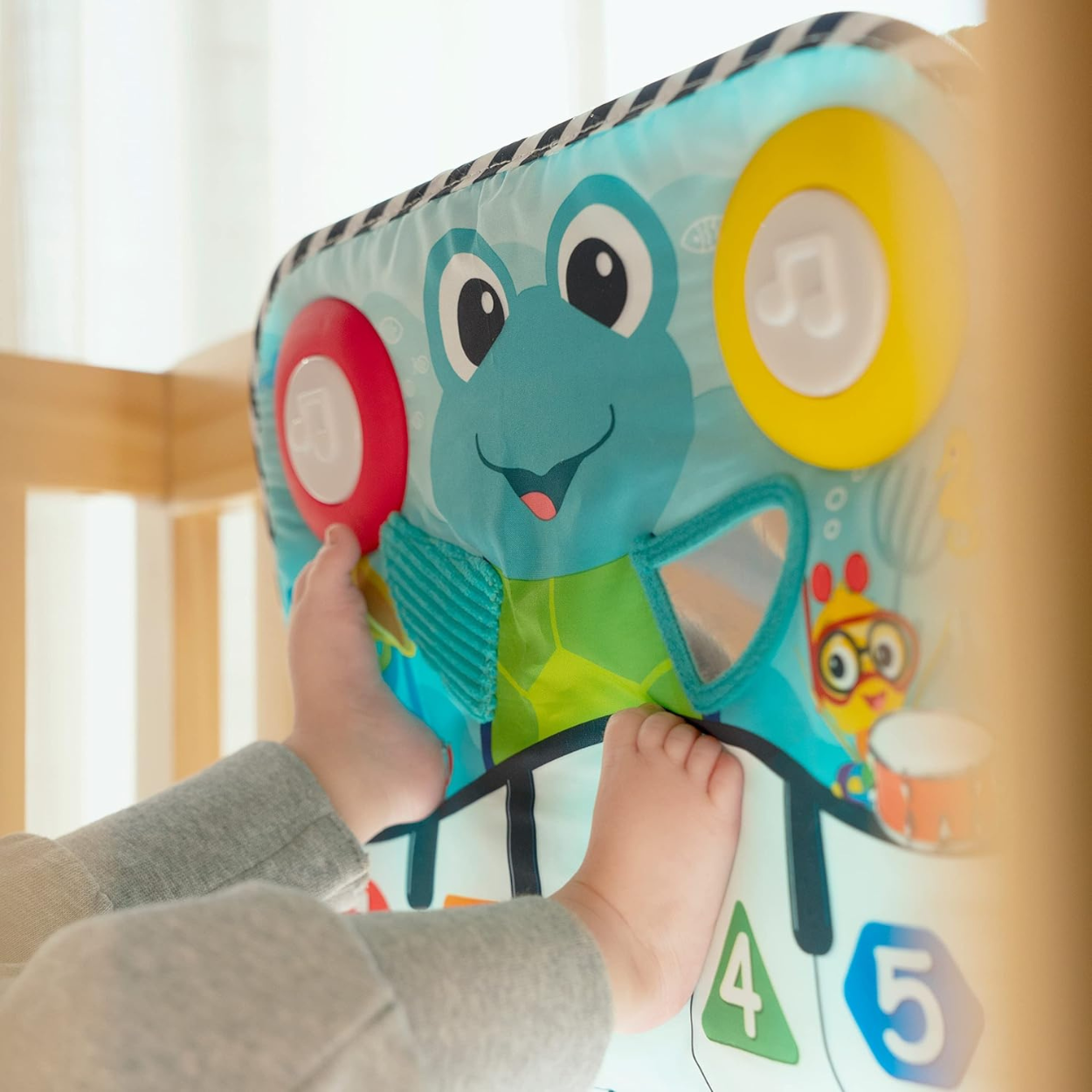 Baby Einstein Cojín Musical Neptuno Exploradores del Oceano Para Bebés